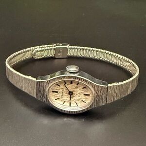 Vintage 70’s TIMEX Silver-tone Oval Wind-up Watch NOT WORKING!